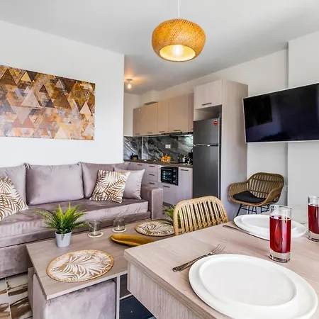 Apartment Oceanida Thalia Lyxury *