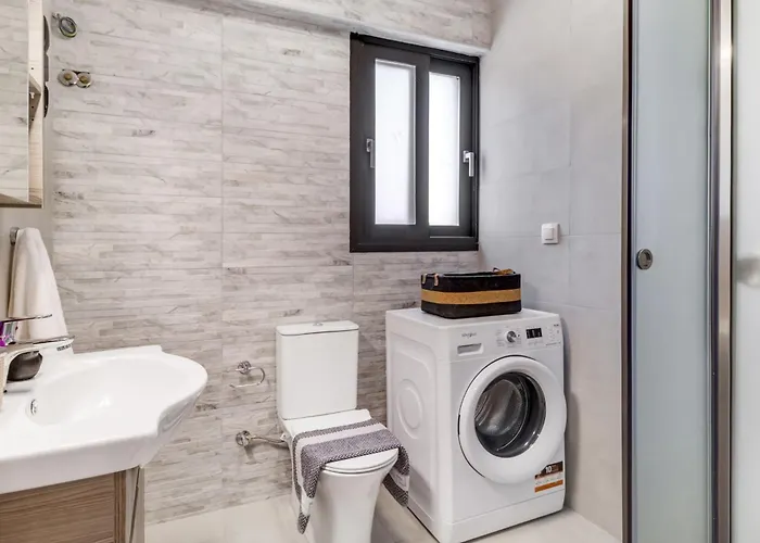 Oceanida Thalia Lyxury Apartament *