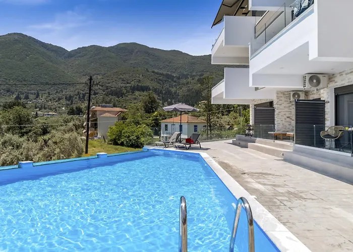 Oceanida Thalia Lyxury Apartament *